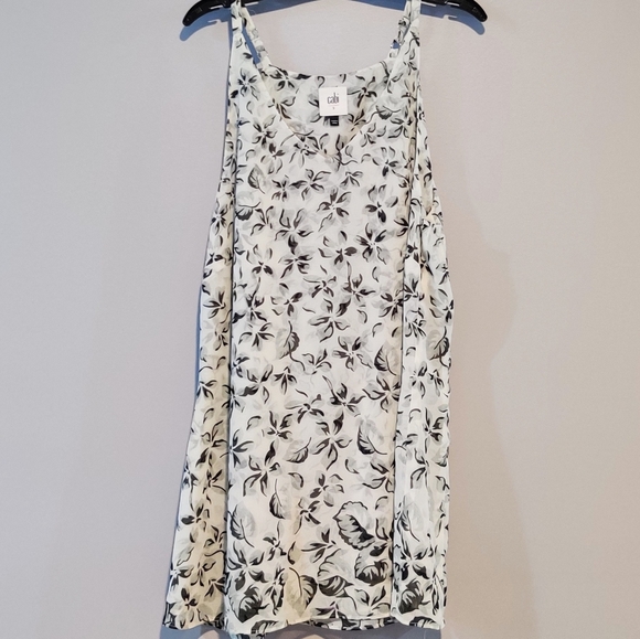 Cabi Sleeveless Blouse w/ Flutter Back - Picture 9 of 12